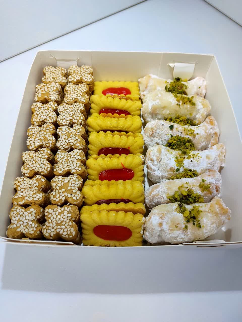 شیرینی خشک